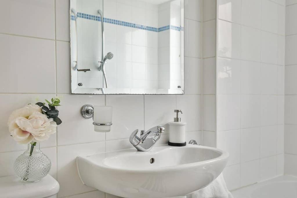 Apartamento The Exclusive Gem Of Leeds - Sleeps 8 Exterior foto